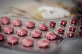 medications-257336__180